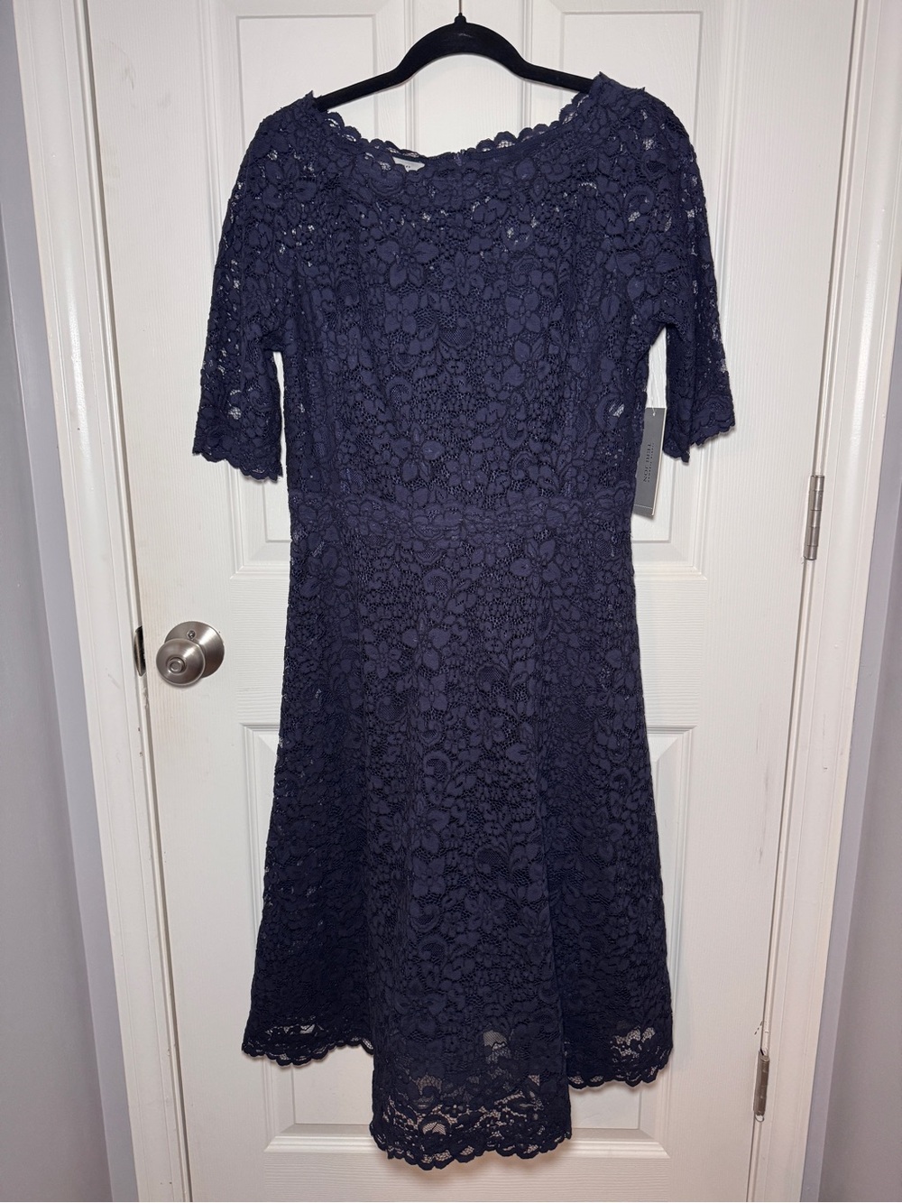 NWT Teri Jon by Rickie Freeman Navy Blue Floral Lace Midi Dress